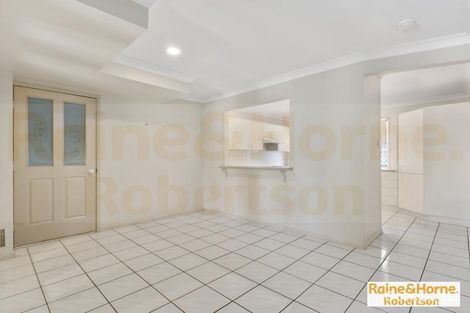 Property photo of 1/10 Vinal Street Robertson QLD 4109