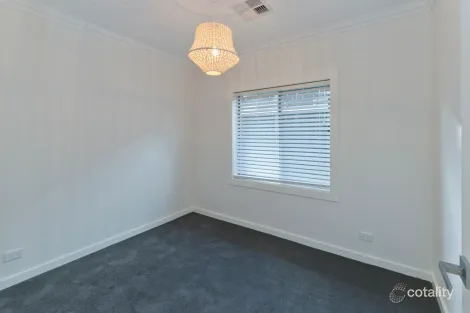 Property photo of 32 Leron Avenue Enfield SA 5085