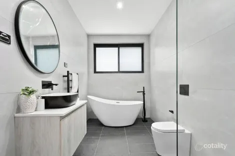 Property photo of 136E Holt Road Taren Point NSW 2229