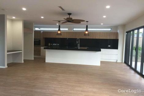 Property photo of 28 Marcus Drive Regents Park QLD 4118