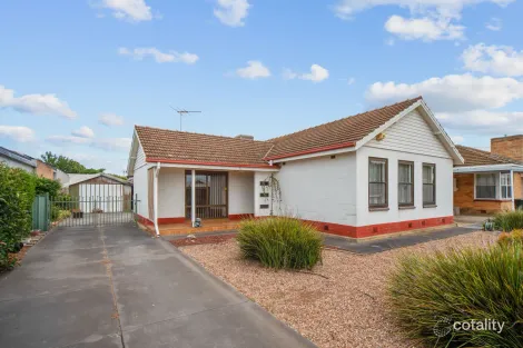 8 Lucerne Gr, Findon, SA 5023