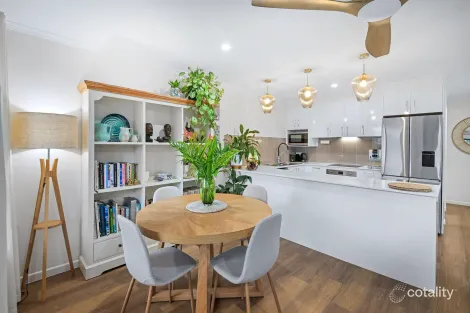 Property photo of 4/52 Naroon Crescent Wurtulla QLD 4575