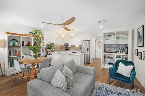 Property photo of 4/52 Naroon Crescent Wurtulla QLD 4575