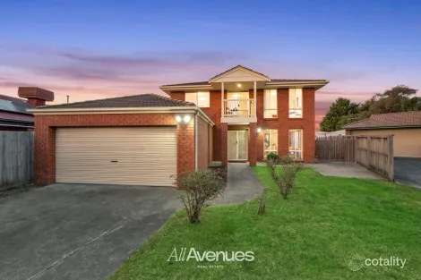 Property photo of 3 Gabriella Court Cranbourne North VIC 3977