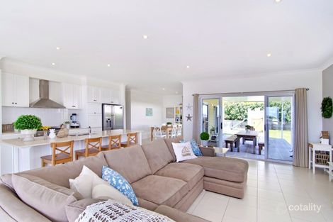Property photo of 22 Koolang Crescent Reedy Creek QLD 4227