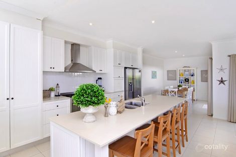 Property photo of 22 Koolang Crescent Reedy Creek QLD 4227