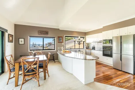 Property photo of 2/9 Clarence Street Yamba NSW 2464
