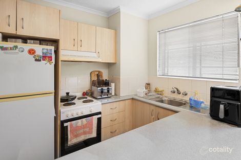 Property photo of 1/13 Baker Avenue Labrador QLD 4215