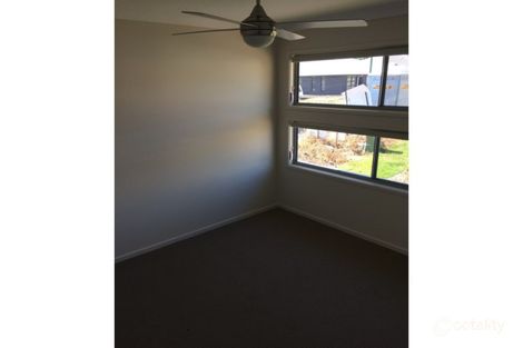 Property photo of 1/16 Parkview Drive Glenvale QLD 4350