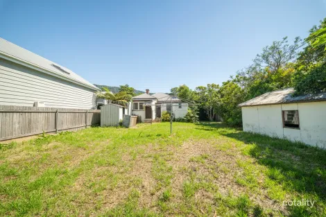 Property photo of 7 George Street Thirroul NSW 2515