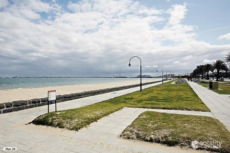 Property photo of 2/122 Beaconsfield Parade Albert Park VIC 3206