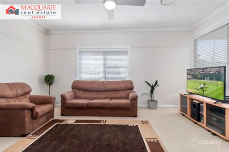 Property photo of 15 Amalfi Street Lurnea NSW 2170