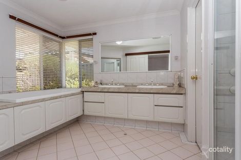 Property photo of 11 Waters Avenue Atwell WA 6164