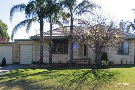 88 Flinders Dr, Valley View, SA 5093