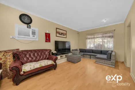 Property photo of 12 Burley Road Elizabeth Vale SA 5112