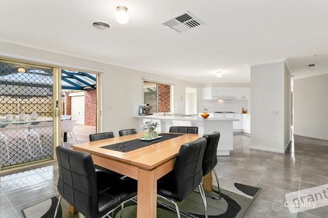 Property photo of 5 Kinsale View Berwick VIC 3806