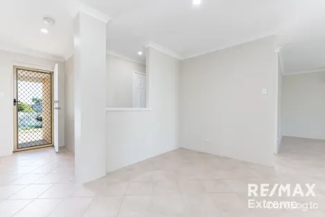 Property photo of 7A Pinegrove Mews Currambine WA 6028