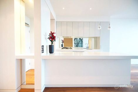 Property photo of 215/380 Bay Street Brighton VIC 3186