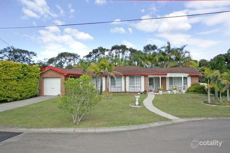 5 Charlotte Cl, Bateau Bay, NSW 2261