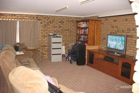 25 Lister Ct, Kingaroy, QLD 4610