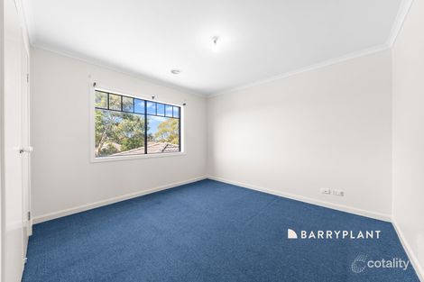 Property photo of 4 Charmouth Place Narre Warren South VIC 3805