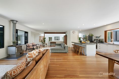 Property photo of 5 Honeysuckle Drive Suffolk Park NSW 2481
