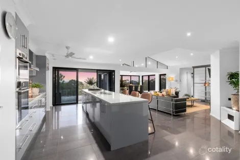 Property photo of 86 Fern Hill Drive Willow Vale QLD 4209