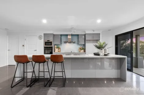 Property photo of 86 Fern Hill Drive Willow Vale QLD 4209