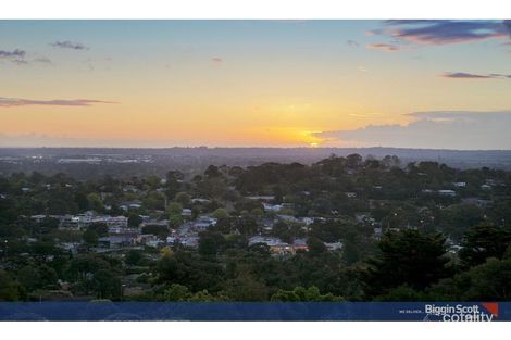 37 Kia-Ora Pde, Ferntree Gully, VIC 3156