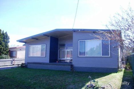 5 Janice St, Warners Bay, NSW 2282