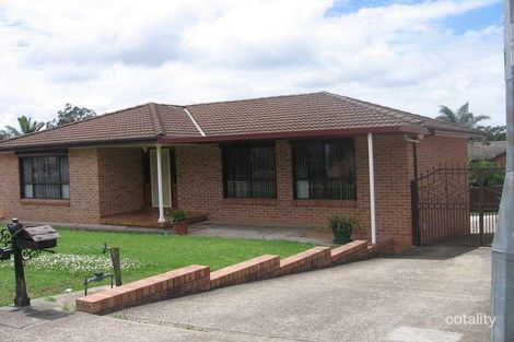 36 Boronia Rd, Bossley Park, NSW 2176