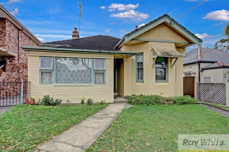 14 Edward St, Carlton, NSW 2218