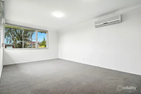 Property photo of 4 Attlee Place Winston Hills NSW 2153
