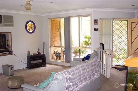 Property photo of 120 Cams Boulevard Summerland Point NSW 2259