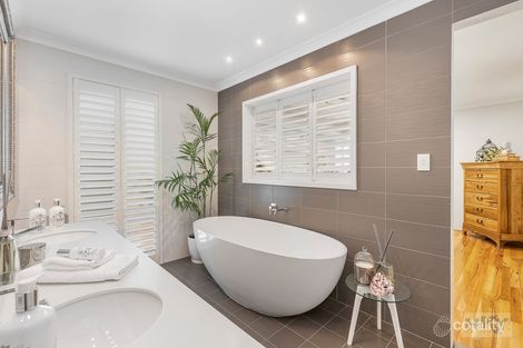 Property photo of 5 Sabro Lane Caversham WA 6055