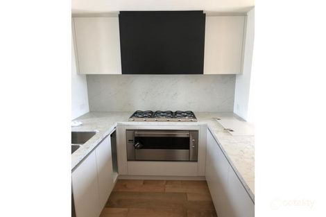 Property photo of 9/2 Ambrose Treacy Drive Bundoora VIC 3083