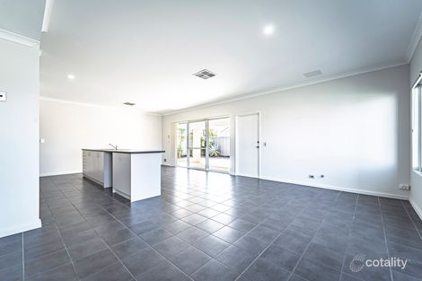 Property photo of 4B Sorelle Way Port Kennedy WA 6172