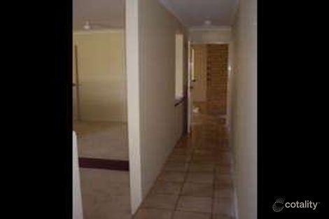 Property photo of 31 Crossland Way Kardinya WA 6163