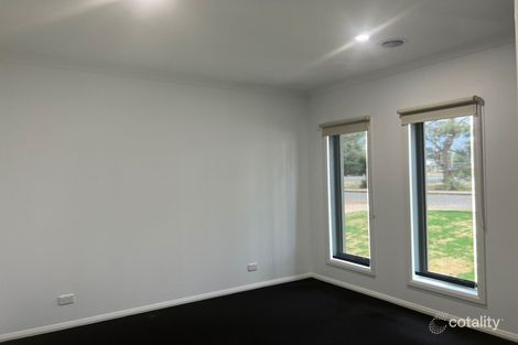 Property photo of 1/154 Gisborne Road Darley VIC 3340