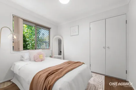 Property photo of 9 Paton Crescent Forest Lake QLD 4078