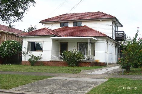 86 Macquarie St, Greenacre, NSW 2190