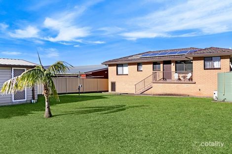 Property photo of 60 Billabong Avenue Dapto NSW 2530