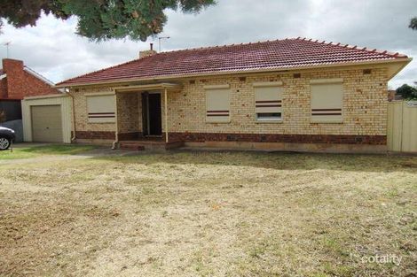 15 Lockerly St, Elizabeth Vale, SA 5112