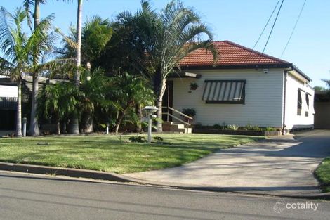 Property photo of 2 Alexander Street Smithfield NSW 2164
