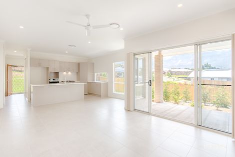 78 Straker Dr, Cooroy, QLD 4563