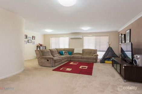 Property photo of 8 Daly Place Redland Bay QLD 4165