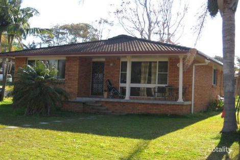 Property photo of 13 Mullaway Road Lake Cathie NSW 2445