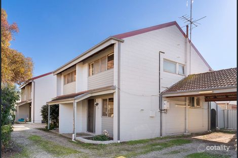 Property photo of 3/521 Margaret Place Lavington NSW 2641