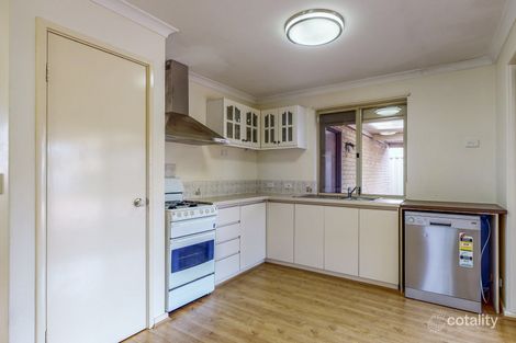 Property photo of 17 Kattamorda Pass Sinagra WA 6065