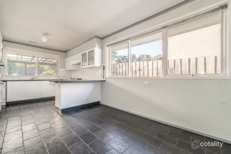 Property photo of 19 Banool Quadrant Doncaster East VIC 3109